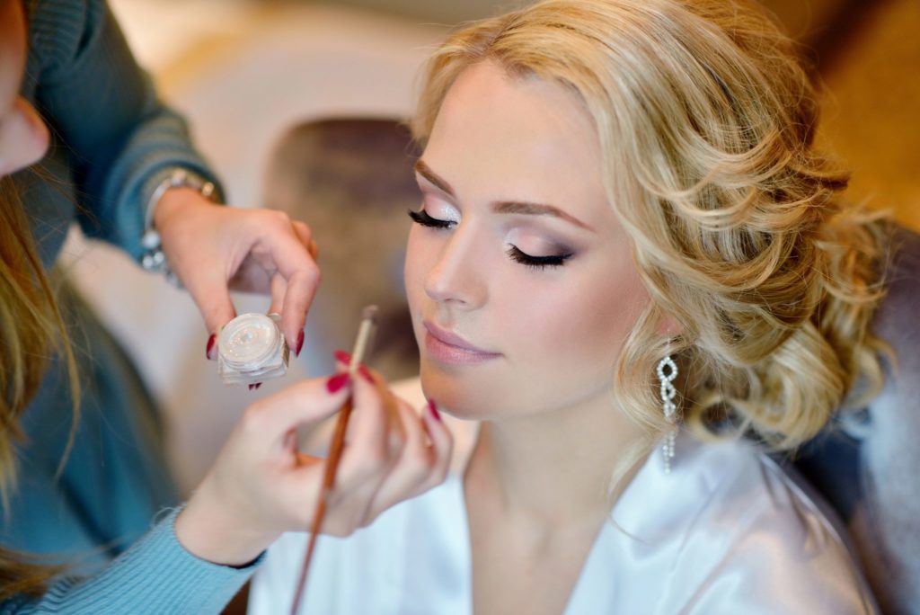 Makeup Courses Online: Enhance Your Skillset