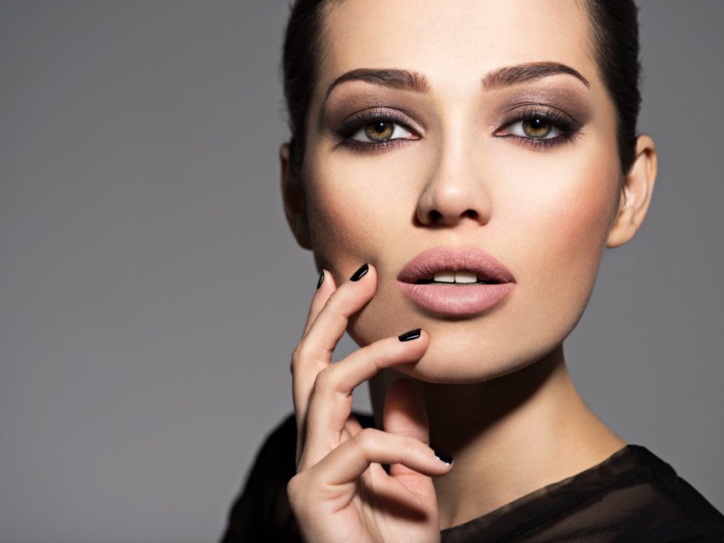 Read more on Online Makeup Courses & Top Makeup Trends For 2019