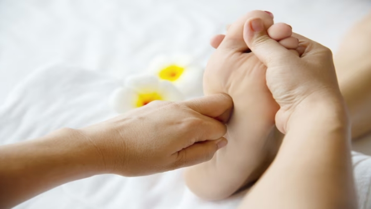 10 Surprising Ways Reflexology Can Boost Your Immunity