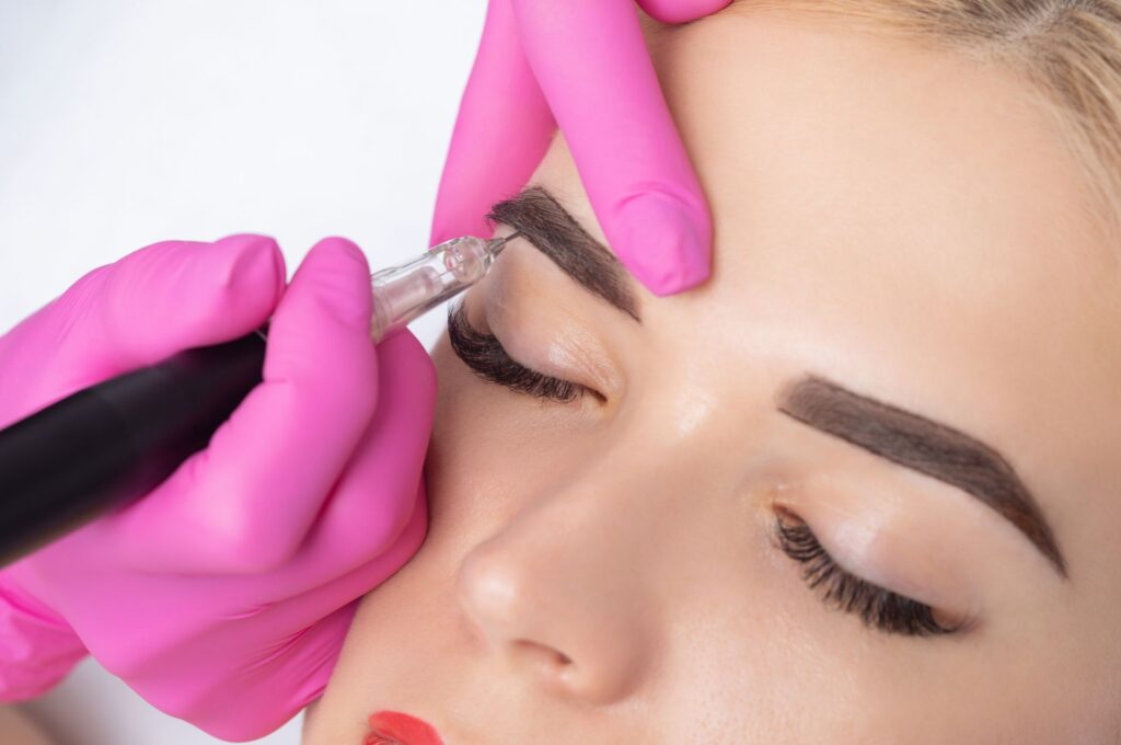 Read more on Top 5 Health Benefits Of Lash And Brow Tinting